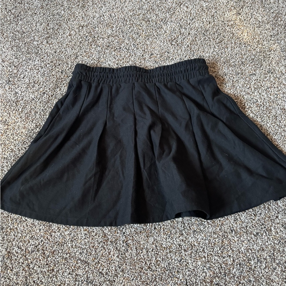 No Boundaries Black Skirt with White Accents size small - Picture 3 of 3